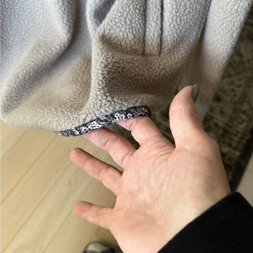 Size L Beige Jacket - Picture 3 of 3